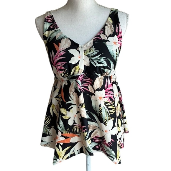 Kona Sol Floral Print Women's Swim Tankini  Top Size 1X - Picture 10 of 10
